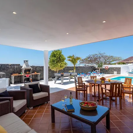 Villa Leon By Playa Blanca (Lanzarote)